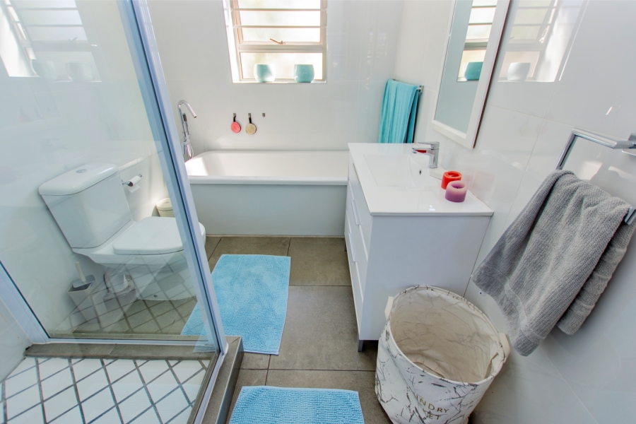 5 Bedroom Property for Sale in Myburgh Park Western Cape